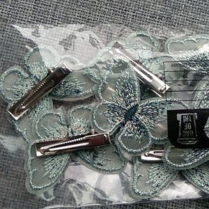 NWT 10 green and silver butterfly hair clips